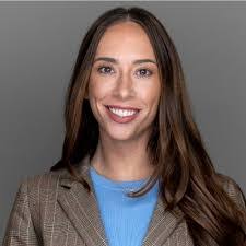 Rhea Levin's Instagram, Twitter & Facebook