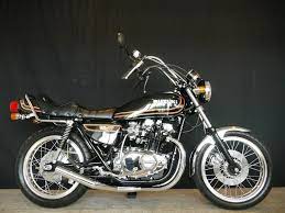 スズキ gs400 1976 1978 4ストロークdohc直列2気筒エンジン 最高出力３６ ３９ps 吸い込みの音が人気 旧車 旧車バイク スズキ バイク