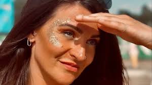 L'analyse a révélé une tumeur" : Tracy (Mariés au premier regard) touchée  par un sérieux souci de santé qui a bouleversé sa vie