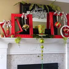 41 Pretty Ways To Decorate Your Mantel For Christmas Christmas Mantel Decorations Christmas Mantle Christmas Deco