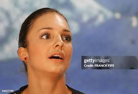 566 Sarah Lyons Photos & High Res Pictures