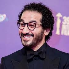 He quickly made a jump to starring roles in films such as omar 2000 (2000), el nazer. Ahmed Helmy Lovers Ø§Ù„ØµÙØ­Ø© Ø§Ù„Ø±Ø¦ÙŠØ³ÙŠØ© ÙÙŠØ³Ø¨ÙˆÙƒ