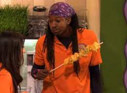 Is 2 chainz the tebow from icarly? Taco On A Stick Icarly