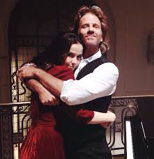 Celému světu budeš chybět, napsal na svém instagramovém profilu herec facundo arana (49), který si v telenovele divoký anděl zahrál zbohatlíka iva. Toujoursaufonddemoi Romantic Photography Beauty And The Beast Telenovelas