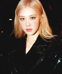 Park Chae-young (Rosé)