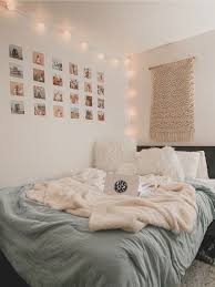 How To Decorate Your Blank Walls: 17 Inspirational Chic Ideas | Ecemella