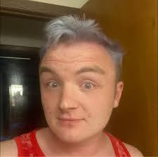 This combo has no business existing.. 🤝