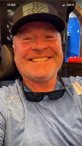 📢 Dear Community📢 David Ludwigson (@dluddynyc) recently let us know he  would be stepping down as President & CEO of God's Love We Deliver. This  past Monday, Terrence Meck (@terrencemeck) was named