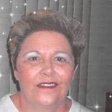 Michelle Leonhardt's Instagram, Twitter & Facebook