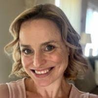 Heather Mccomber's Instagram, Twitter & Facebook