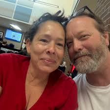 How do painters deal with large price differences in their area?