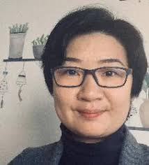 Linda Huse's Instagram, Twitter & Facebook