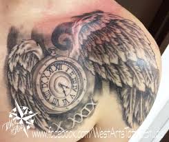 Clock Wings Tattoo Black And Gray Tattoo Olio Tatuaggi