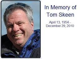 Leslie Skeen's Instagram, Twitter & Facebook