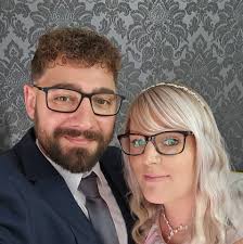 Do you prefer your joint screws staggard or paired? And why.