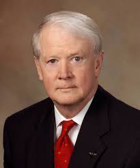 With heavy hearts we share the news that Dick Hall, the longest serving  Mississippi Transportation Commissioner, has died at 84. “Mississippi lost  one of its longest tenured public servants and I lost