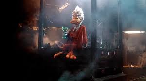 Lea Thompson Is Pitching A Howard The Duck Movie To Marvel Soon Geektyrant Howard The Duck Green Movie Marvel