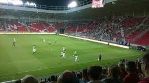Az nagyerdei stadion rekonstrukciós kft. Nagyerdei Stadion Dvsc Haladas Meccs Bild Von Nagyerdei Stadium Debrecen Tripadvisor