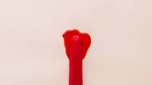 Darah kita berwarna merah karena adanya hemoglobin dalam darah yang berfungsi membawa oksigen ke seluruh tubuh. 6 Penyebab Darah Haid Menggumpal Miom Salah Satunya Hot Liputan6 Com