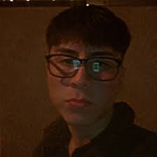 Nos identificamos tanto con el personaje que algunas veces nos parecemos.  🤭 Recuerda estar cómodo al momento de lobear sobrino. 💪