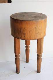 Antique Wooden Butcher Block Table 1stdibs Com Butcher Block Table Antique Oak Furniture Block Table