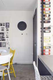 de wijnpaal een uniek wijnmeubel ontwerp uw design wijnrek wijnrek woonideeen keuken zwart