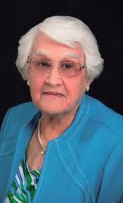 Agnes Gunter's Instagram, Twitter & Facebook