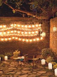 How To Decorate A Brick Wall In The Garden Google Search Cerimonia De Casamento Jardim Casamento