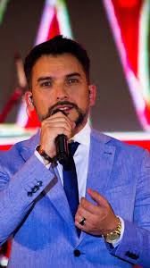 LOS DE IMAGUARÉ 45 AÑOS , Gira 2023 “Nuestro Tiempo Azul” , En la Voz de  Bruna Ernestina Cáceres (@yayaanalia @fede.caceres )Con la Bendición de  Nuestra Madre de ITATI, en la Noche de Cierre del , ...