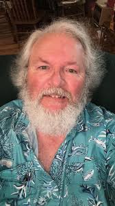 I grew up with Jamaican Paul in Jamaica. I'm going to look for photos of  him as a teenager. If I find them I'll post here! 🧐