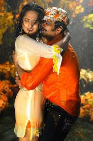 Jun 20, 2021 · anushka sharma shares pic with virat and papa ajay kumar on father's day. Anushka Shetty Hot Romance With Raviteja At Baladoor Movie
