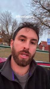 Bennie Bravo's Instagram, Twitter & Facebook