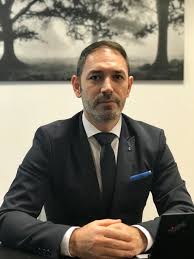 Va multumim pentru increderea acordata si suntem recunoscatori pentru colaborarea avuta! Startupcafe Ro Profilul Specialistului Bogdan DrÄgoiu Banca Transilvania Specializat In FinanÈare BancarÄ Business