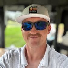 Cameron Mays (@aMAYSingCam)