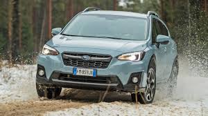 2015 subaru xv crosstrek hybrid 5dr angular front exterior view. Subaru Xv Review Top Gear