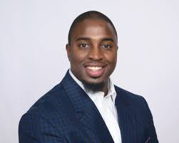 Ali Langston's Instagram, Twitter & Facebook