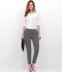 Calça Estampada Preta E Branca Como Usar Calca Feminina Modelo Cigarrete Estampada Tecido Algodao Com Elastano Composicao 97 Algodao 3 Elastano Marca Calca Cigarrete Calca Calcas Femininas