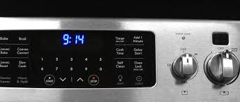 The oven has true convection, which uses and fan and a hidden third element to circulate heated air throughout the oven. Kenmore Elite 95073 Freestanding Induction Range Review Reviewed