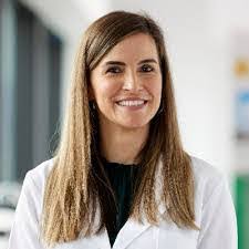 Clara Chow's Instagram, Twitter & Facebook