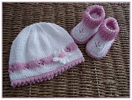 They say the earth laughs in flowers. 9 Knit Hat With Flower Patterns The Funky Stitch