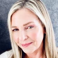 20+ "Kim Bowe" profiles