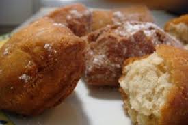 So to be on the safe side, this will not just be called so, but half cake as this type is called in some parts of uganda. Half Cake Mandazi Ingredients