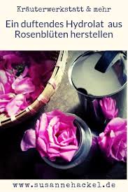 Duftendes Rosenwasser Einfach Selber Machen Krauterwerkstatt Mehr Rosenwasser Rosen Wasser Rosenwasser Selber Machen