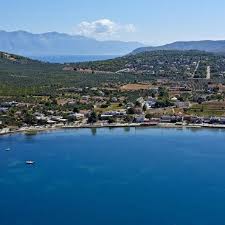 Θεολογοσ φθιωτιδοσ ανηκει στον δήμο λοκρων (δημοτική κοινότητα μαλεσίνης, δημοτική κοινότητα μαλεσινησ). 8eologos F8iwtidas Xarths Theologos Guide
