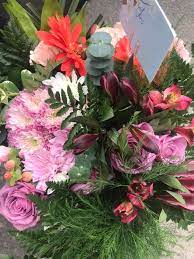Find helping hand from a vast selection of preschool toys & pretend play. Pin By Flowers 4 U Helping Hand On Flowers 4 U Flowers Plants