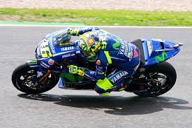 Geburtstag kuchen valentino rossi westernpartys geburtstagskuchen party. Valentino Rossi Feiert 40 Geburtstag Vogtlandspiegel