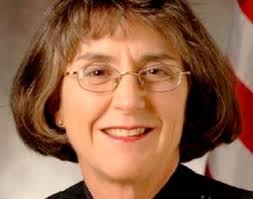 ANNE KIRKPATRICK TO BE OAKLAND'S FIRST FEMALE POLICE CHIEF