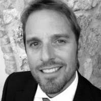 Chris Cale's Instagram, Twitter & Facebook