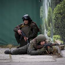 Die ukraine und russland gaben sich gegenseitig die schuld dafür. Hgjo Ajyibfowm