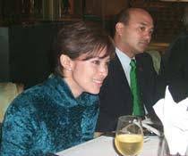 Fauziah atau lebih mesra disapa jee, 48, berkata sebagai manusia, dia pasti menginginkan. Fauziah Latiff Bercerai Lagi Hip Hop World Wide